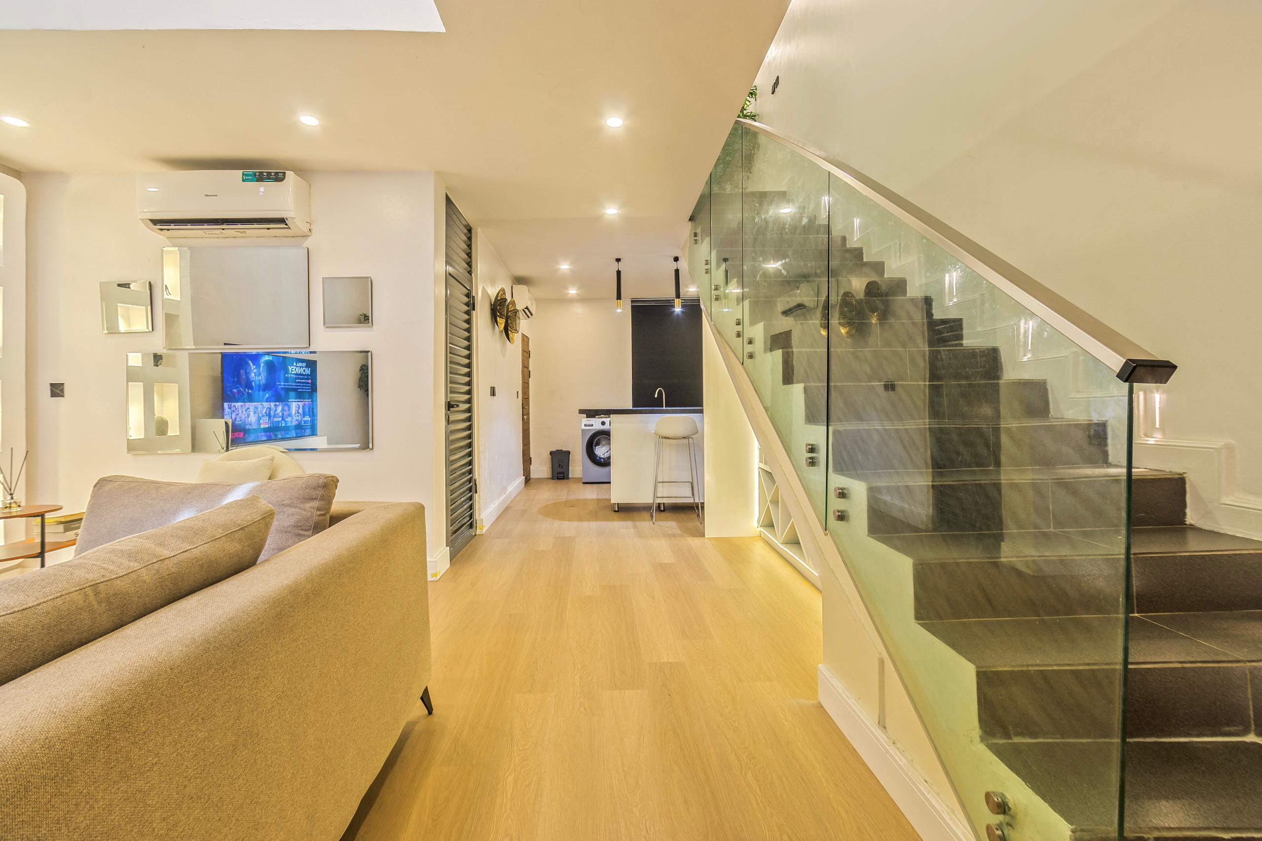 5 bedroom detached home with snooker, gym, swimmingpool, rooftop terrace and sea view photo 16