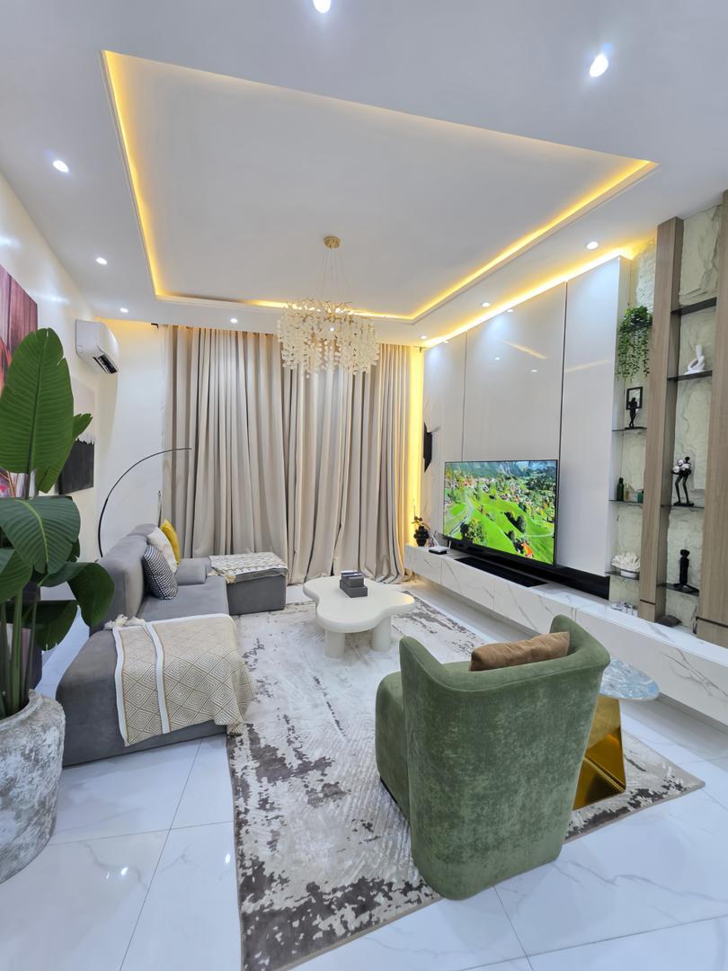 Luxury One Bedroom Apartment with pool and gym.. photo 6