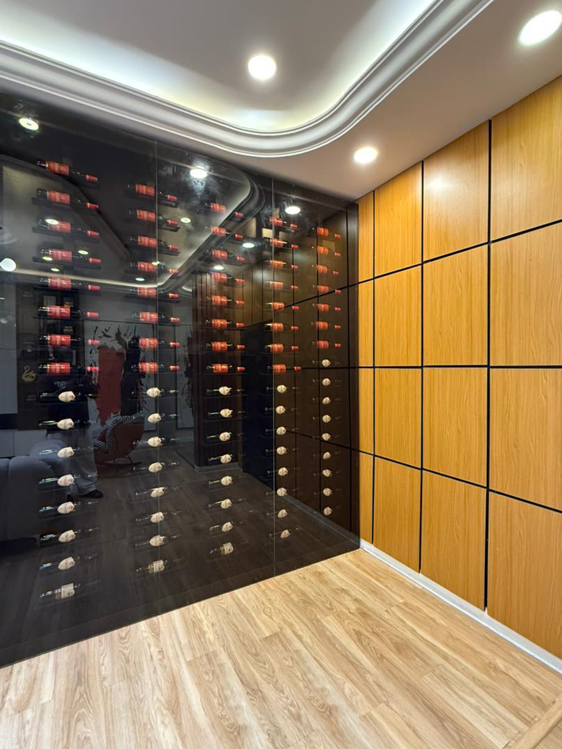 Treat yourself to a relaxing and heartfelt experience in our luxury 1 Bedroom Shortlet Apartment. photo 7