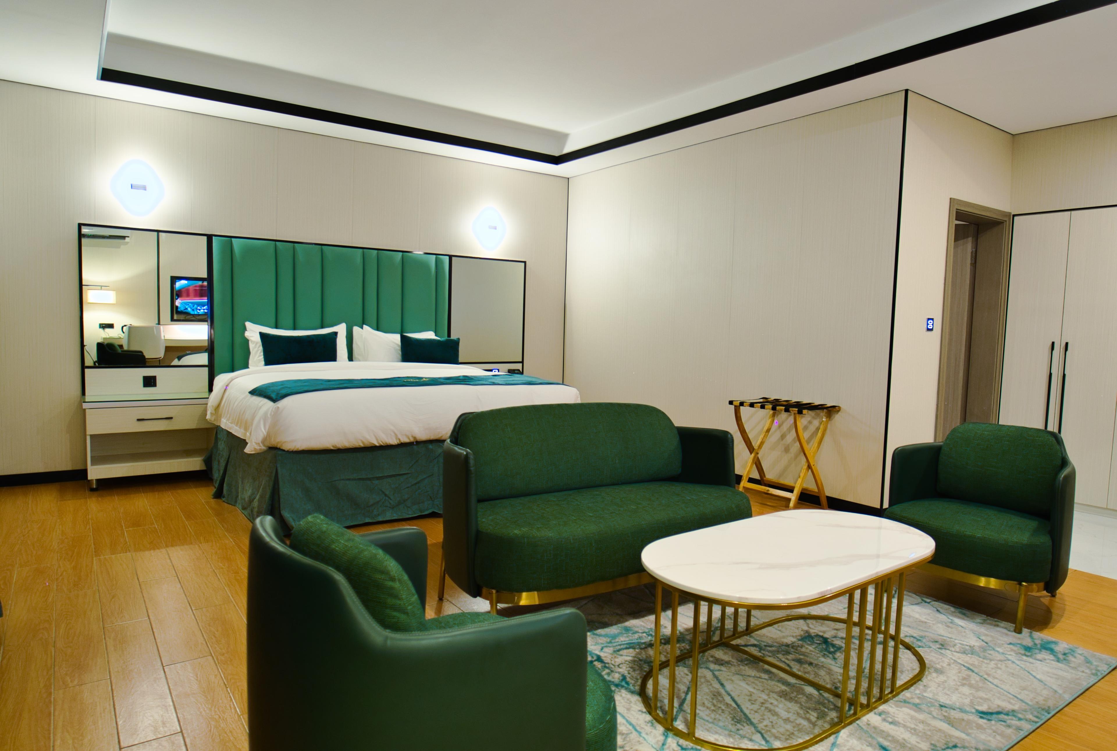 Junior Suite Room