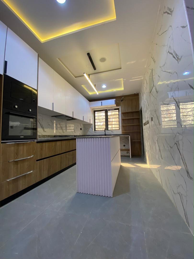 Beautifully Built 5 Bedroom Fully Detached Duplex Plus Bq photo 9