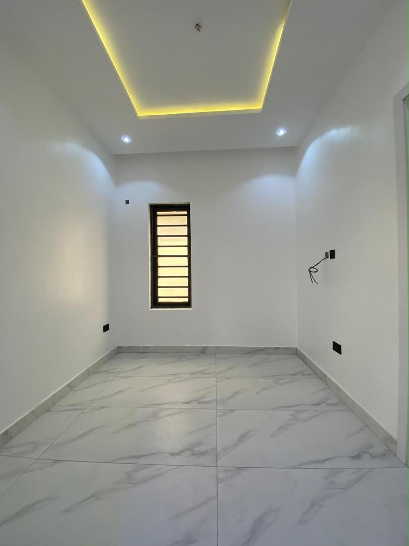 Beautifully Built 5 Bedroom Fully Detached Duplex Plus Bq photo 10