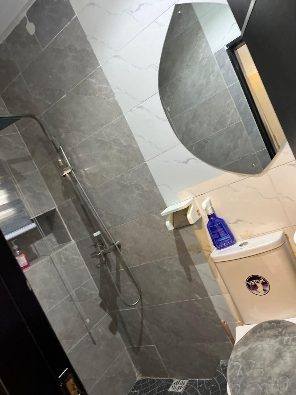*Brand New Executive One Bedroom Apartment in Ikeja GRA*
photo 3