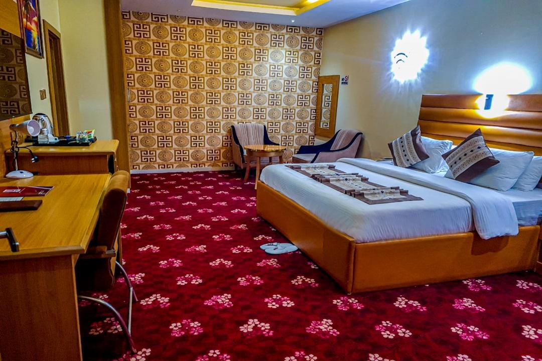 Premier Suite