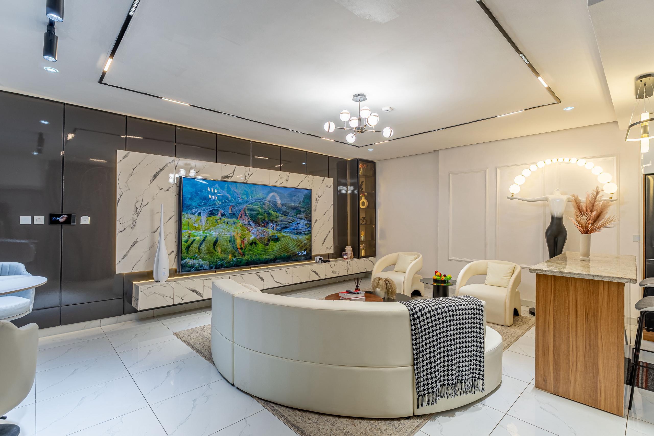 🏢 New Apartment Alert! 😍
Book this luxurious Smart 2-Bedroom Masionette at Freedom way, Lekki photo 2