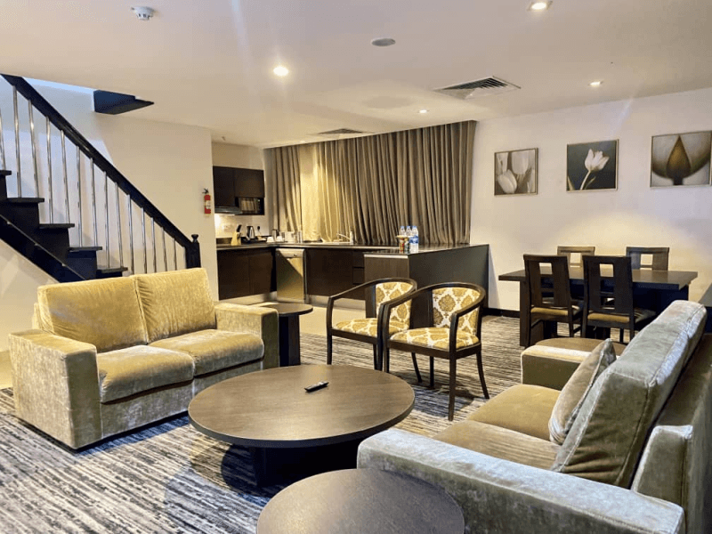 Superior Loft Suite Golden Tulip Oniru