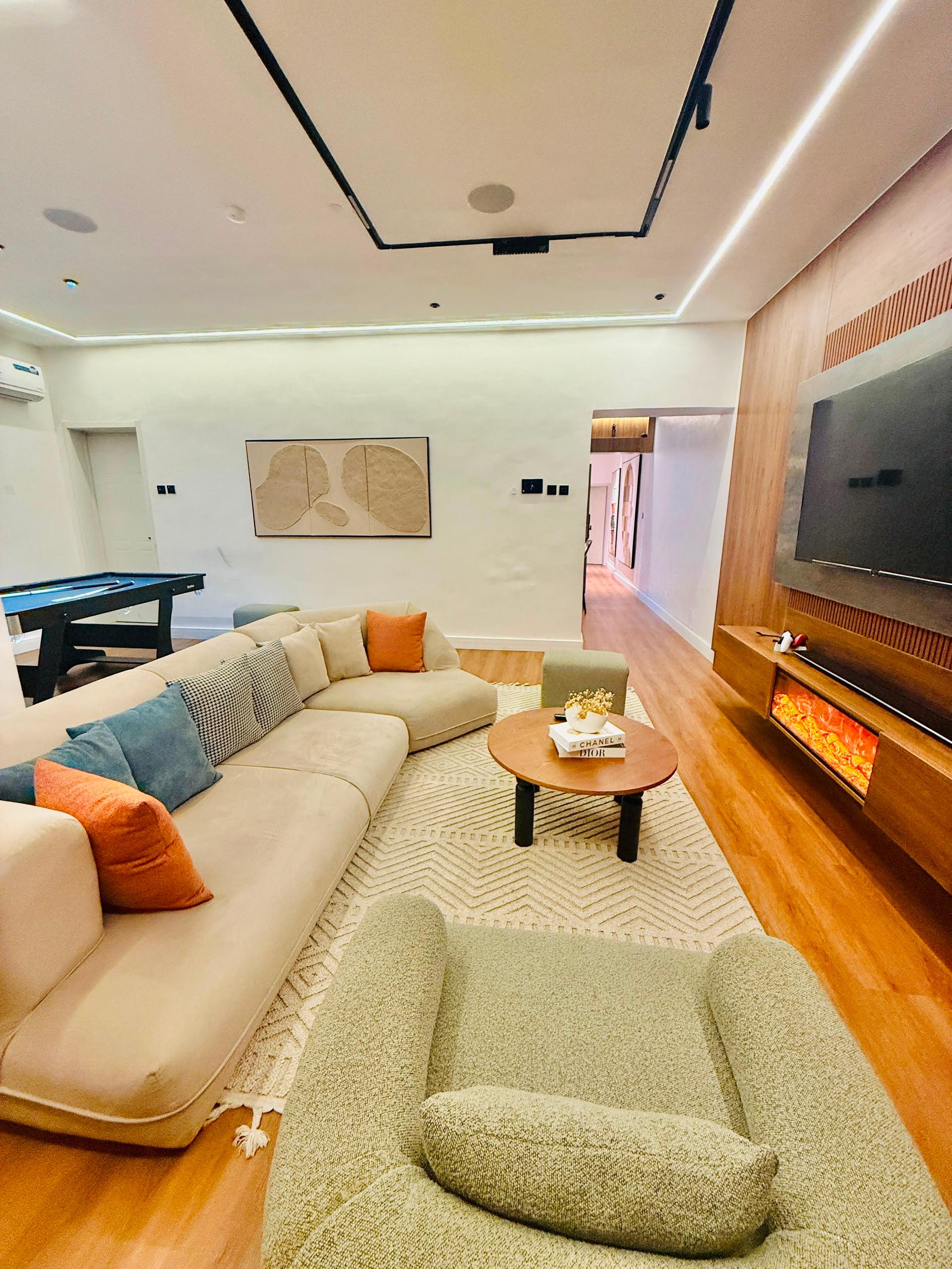 Smart Apartment Chevron