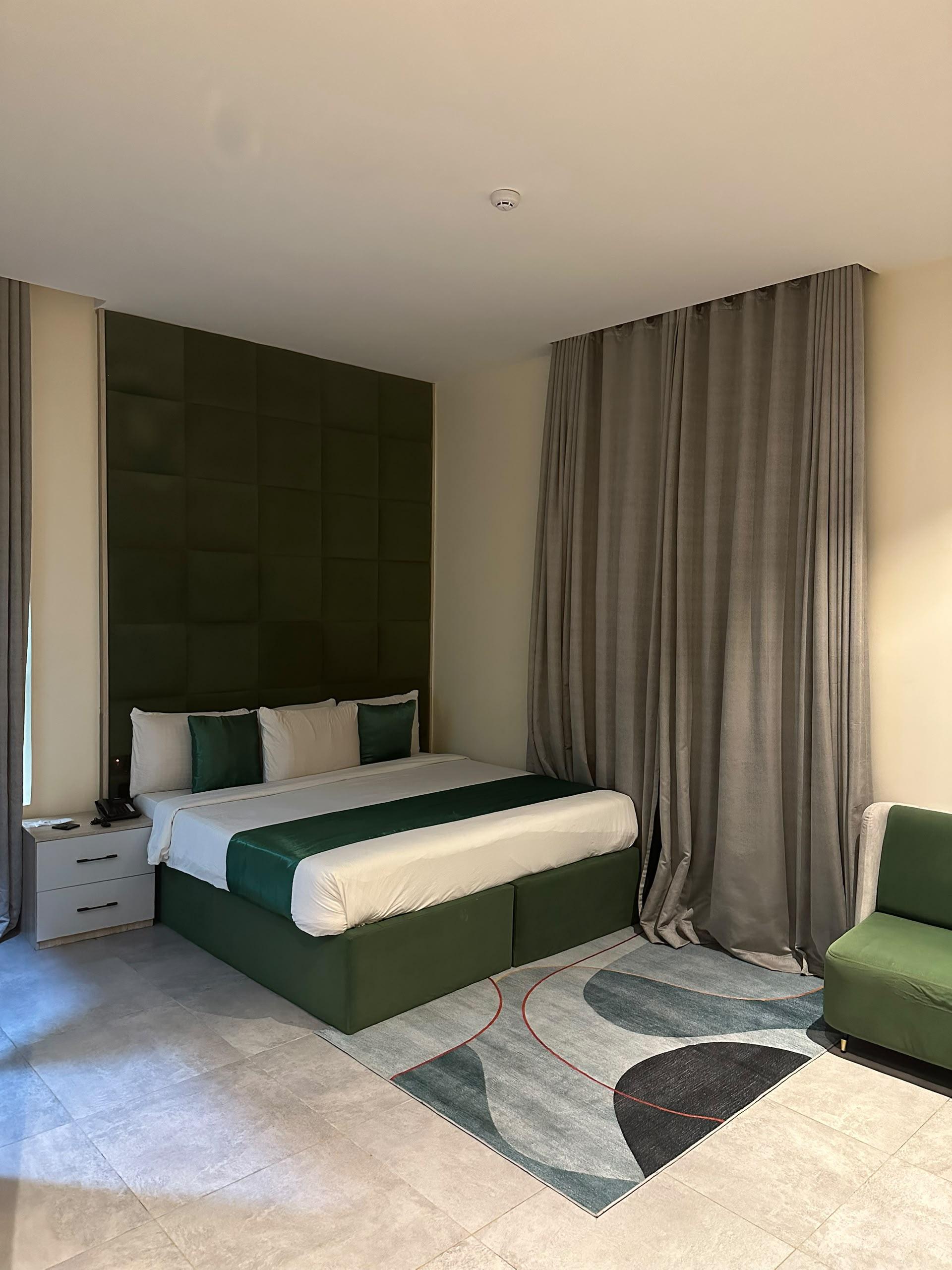 Hotel Lahana Deluxe ***