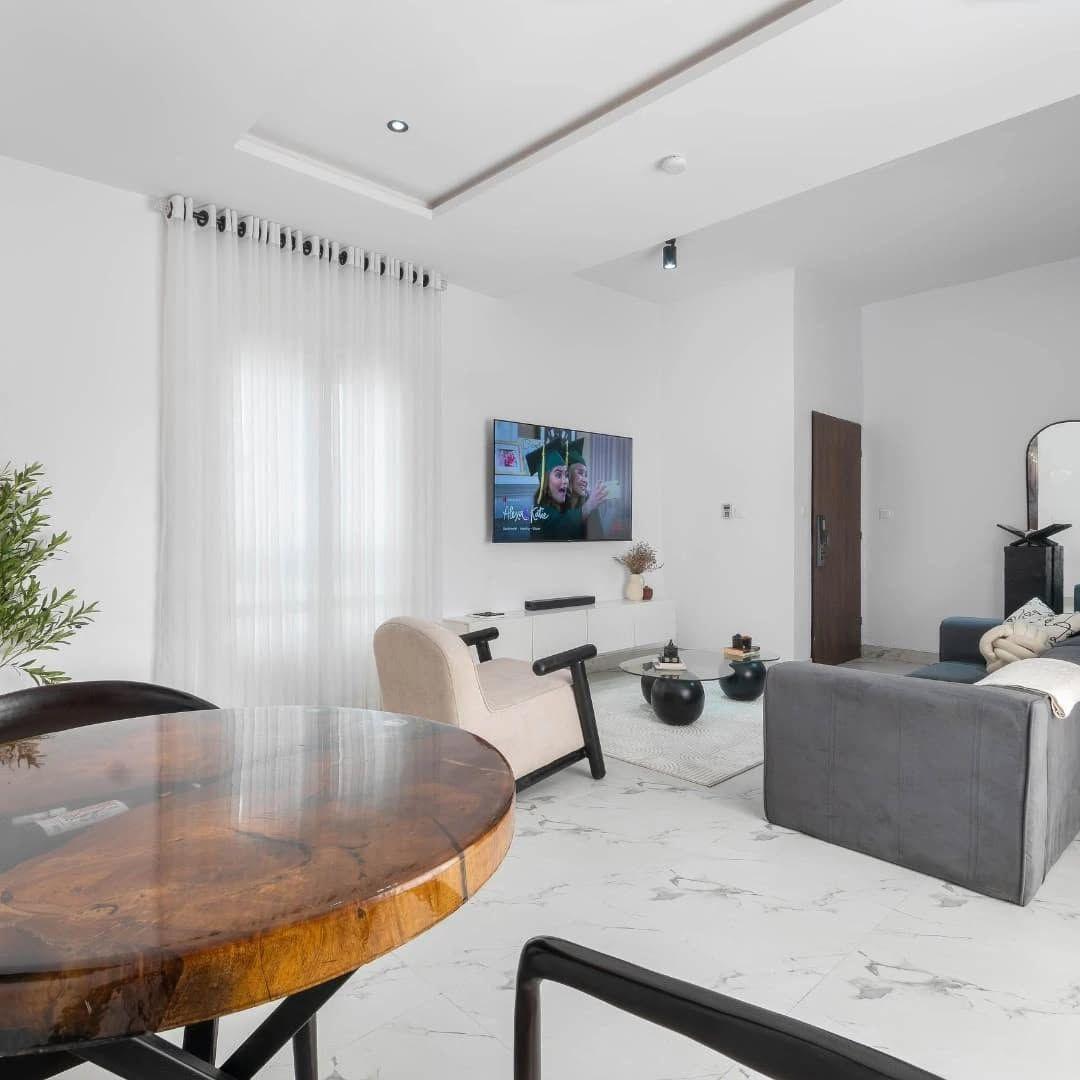 Ete 1:* Minimalist 2 Bedroom High rise apartment
Now available for short and long stays photo 7