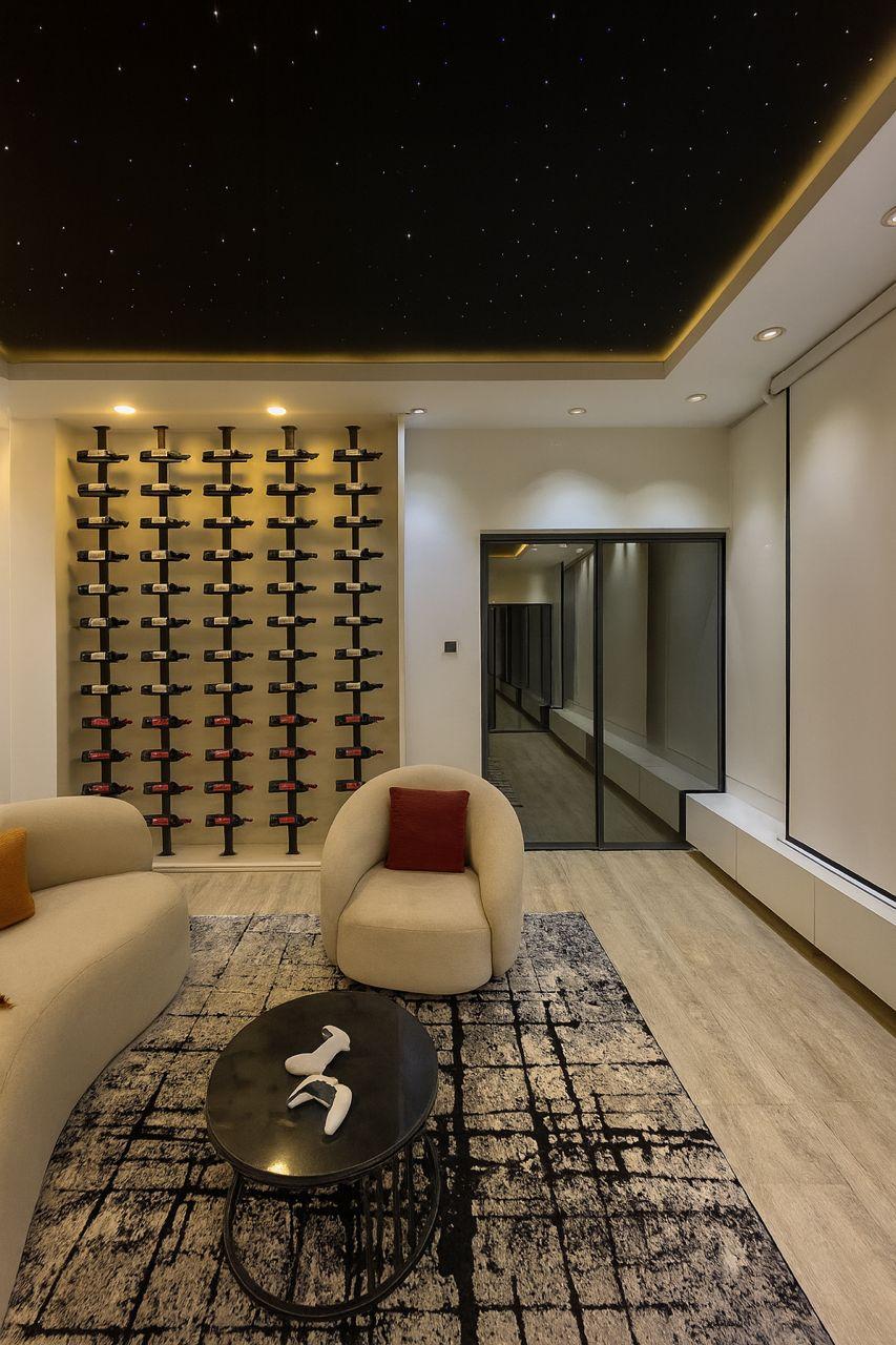 1 bedroom apartment with cinematic view, ps5 and washing machine with other notch amenities available From *TODAY* photo 4