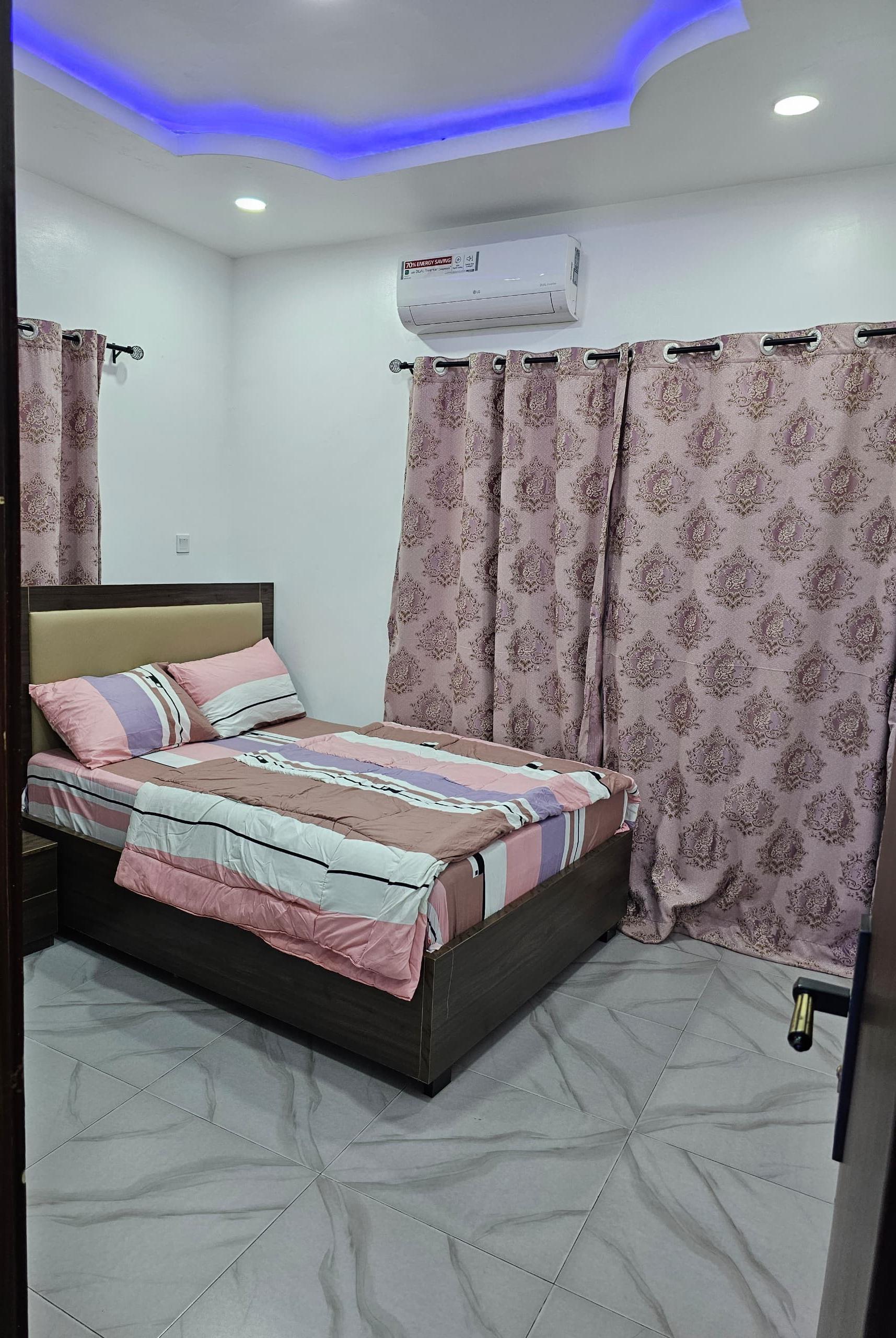 SPACIOUS THREE BED APARTMENT WITH POOL AT IKEJA* photo 6