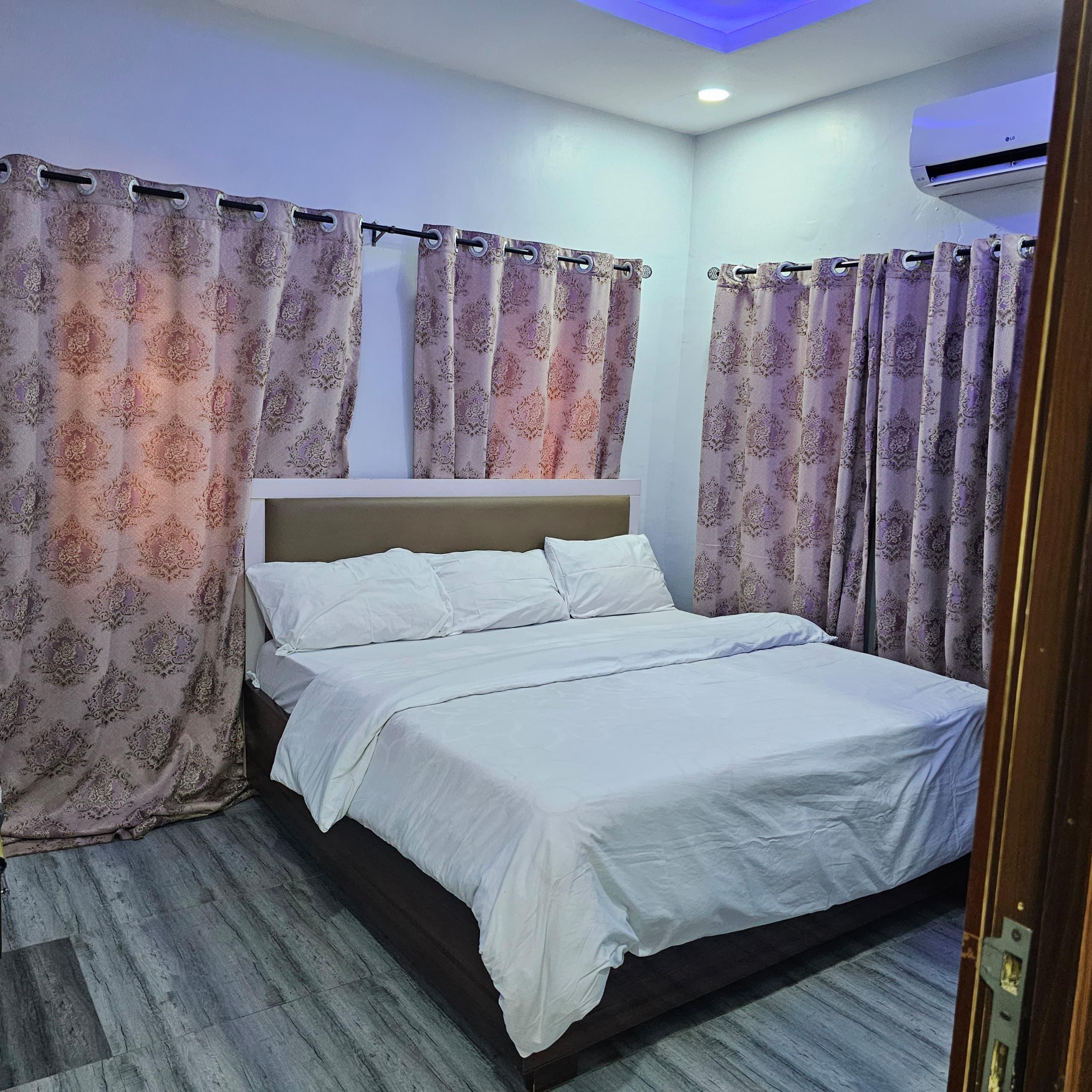 SPACIOUS THREE BED APARTMENT WITH POOL AT IKEJA* photo 15