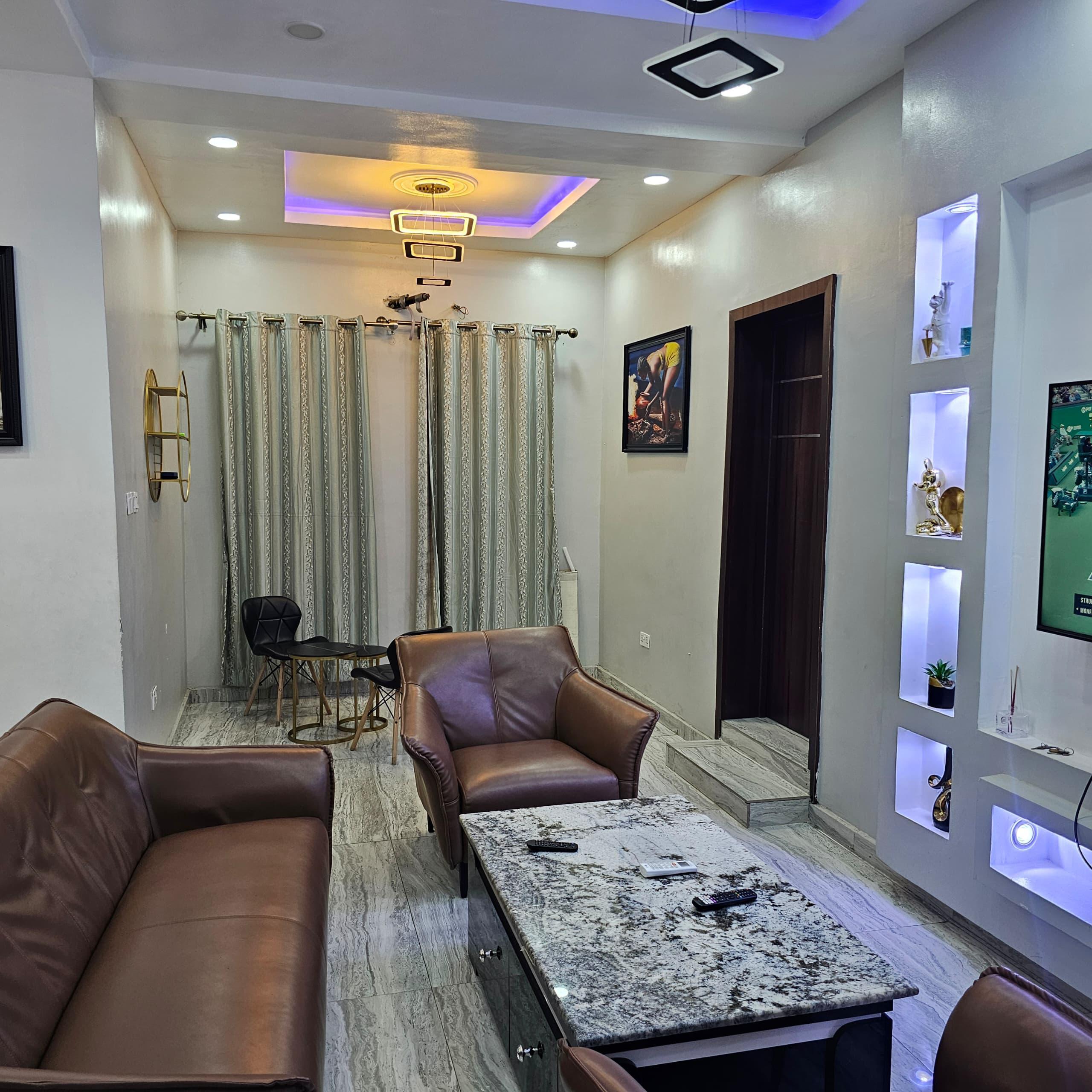 SPACIOUS THREE BED APARTMENT WITH POOL AT IKEJA* photo 2