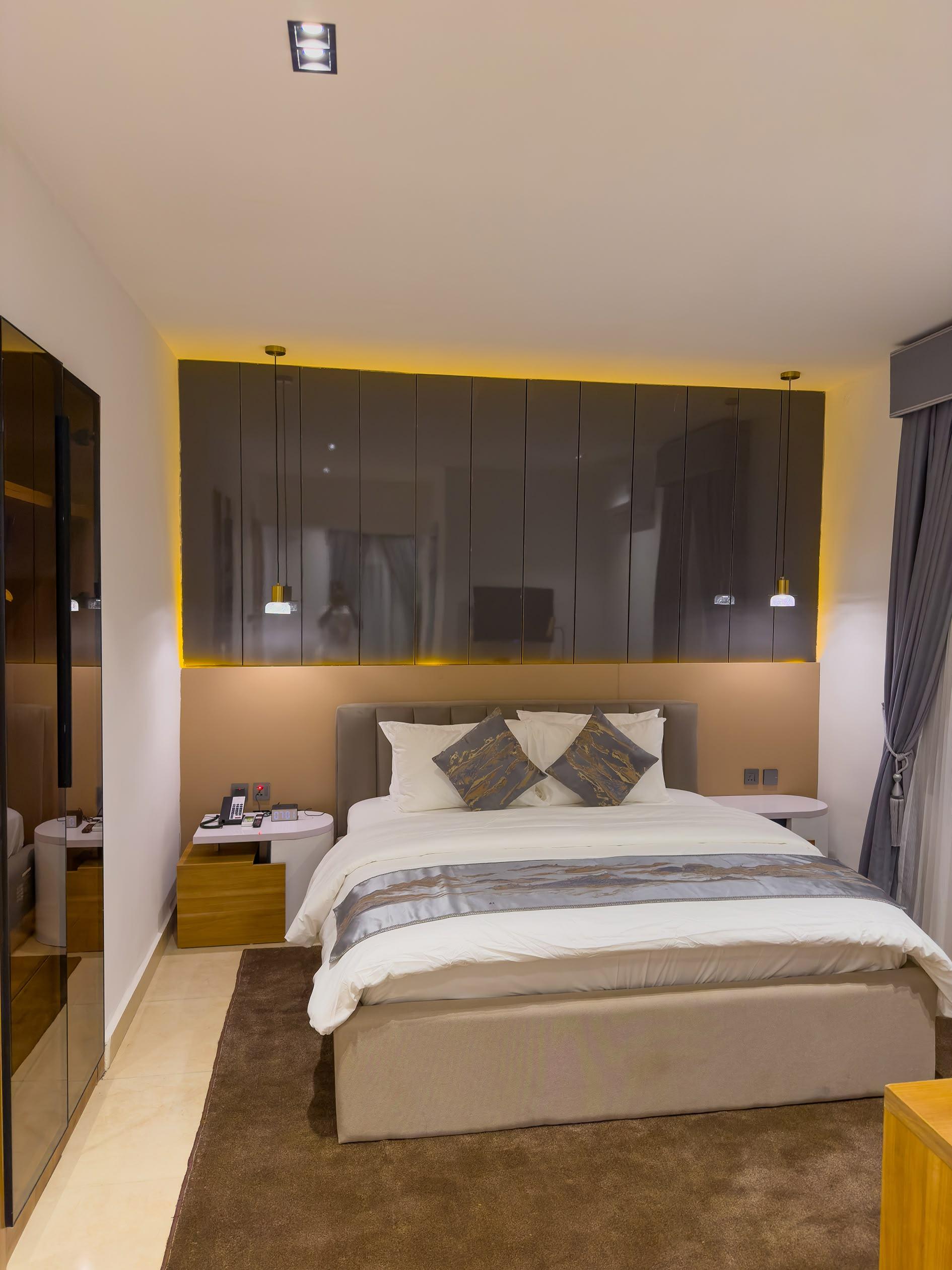 Executive Suite