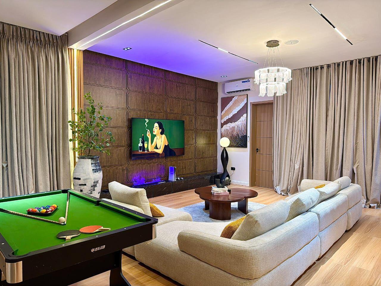 *Beny:* Brand New 2 Bedroom Apartment with a Ps5, Snooker, Tennis,Swimming pool, Gym
Now available for bookings!!! photo 4