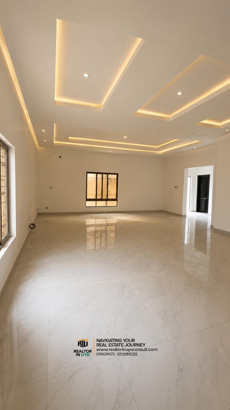 Standard Detached Duplex photo 4