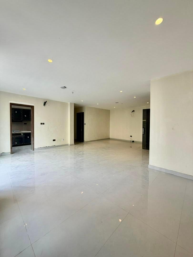 SPACIOUS & NEWLY BUILT 2 BEDROOM APARTMENT photo 2