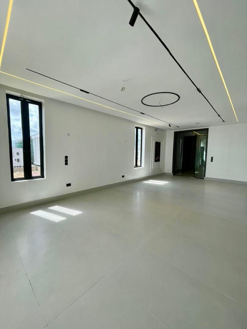 ELEGANT 5 BEDROOM SEMI-DETACHED DUPLEX WITH CINEMA, POOL & BQ photo 9
