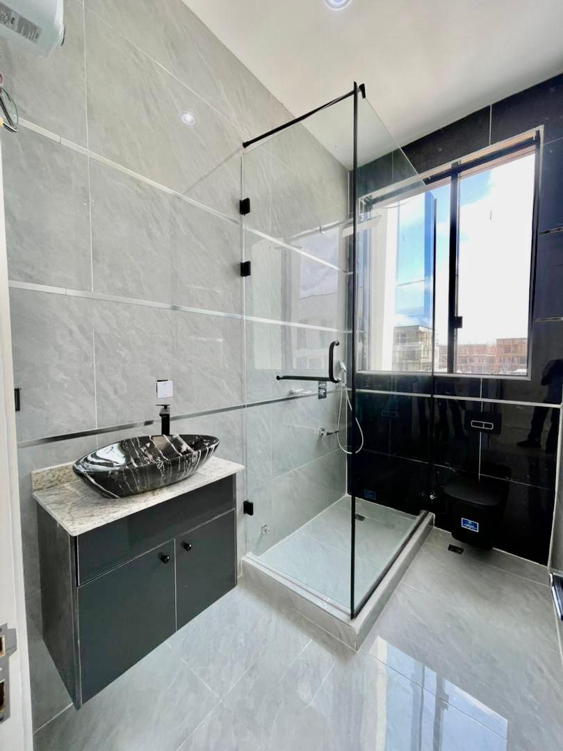 ELEGANT 5 BEDROOM SEMI-DETACHED DUPLEX WITH CINEMA, POOL & BQ photo 14