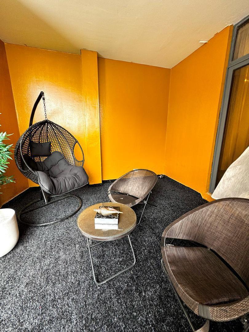 4 bedroom Waterfront Maisonette apartment photo 17