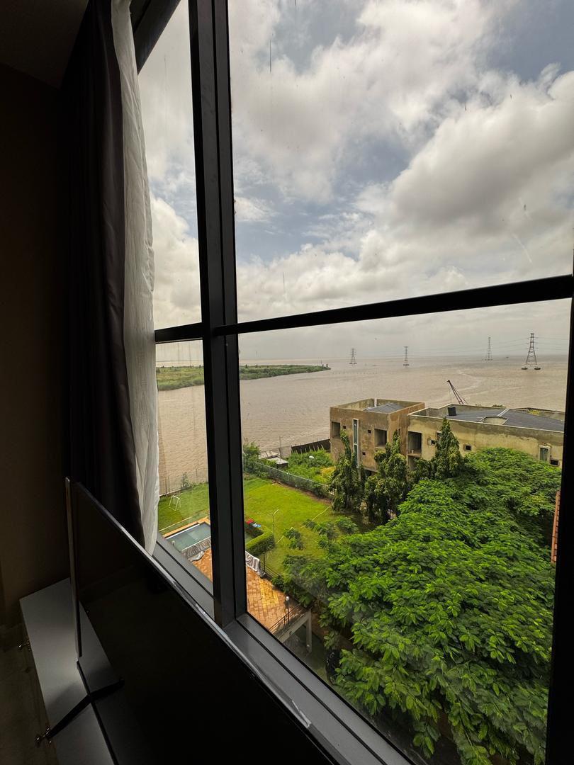 4 bedroom Waterfront Maisonette apartment photo 20