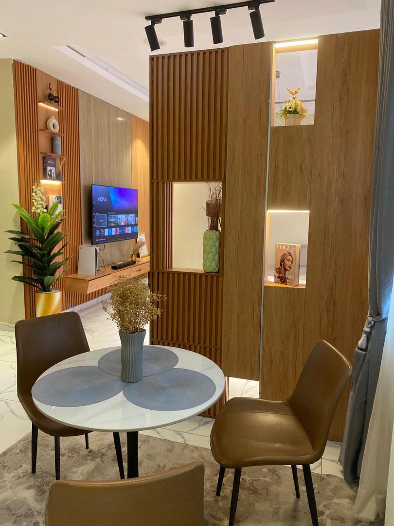 Brownie*
LUXURY 3-BEDROOM APARTMENT WITH POOL | Ikate Lekki. photo 3
