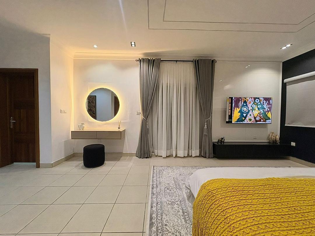 Our 4-Bedroom Haven at Lekki Phase 1 is freshly renovated and officially ready for bookings* available for parties!!! photo 13