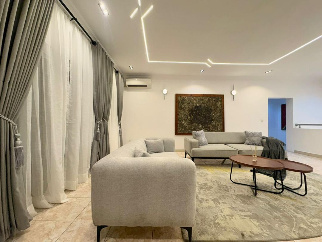 Our 4-Bedroom Haven at Lekki Phase 1 is freshly renovated and officially ready for bookings* available for parties!!! photo 18