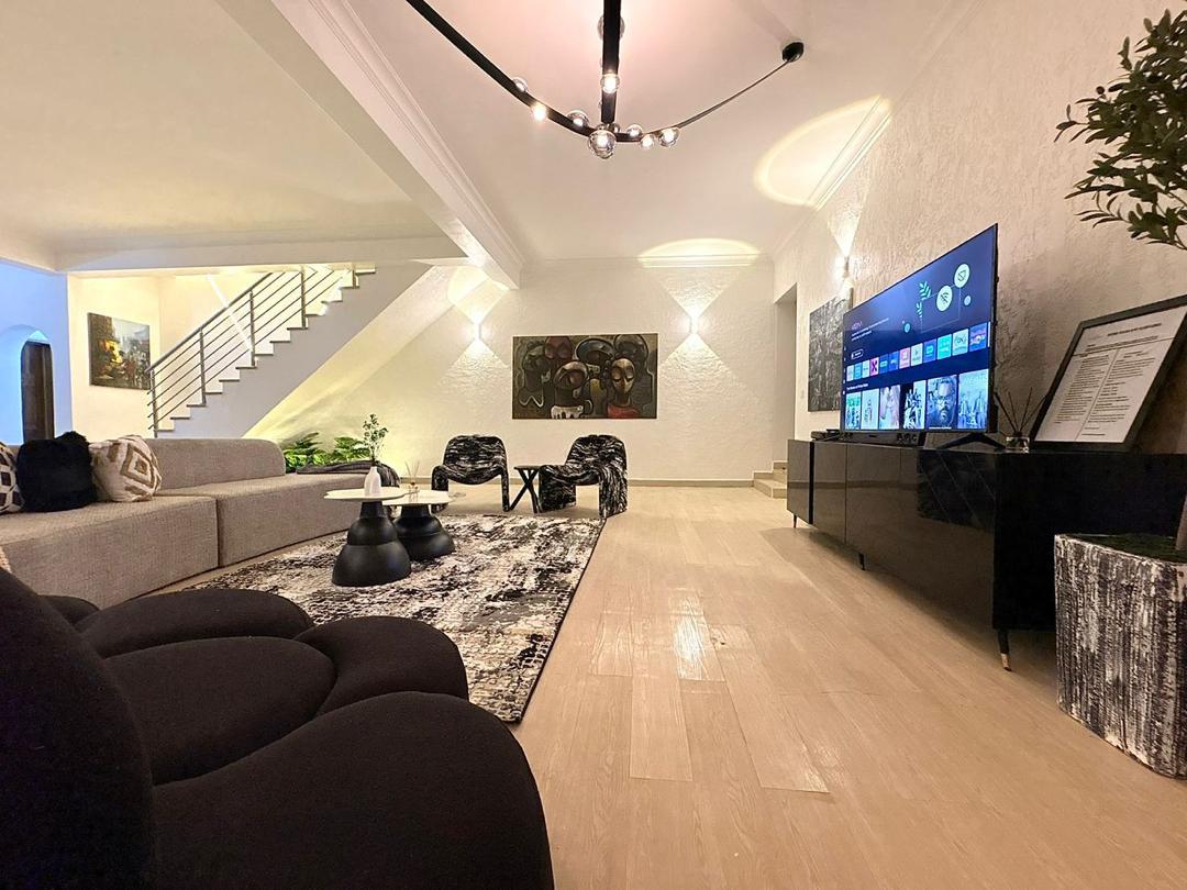 Our 4-Bedroom Haven at Lekki Phase 1 is freshly renovated and officially ready for bookings* available for parties!!! photo 19