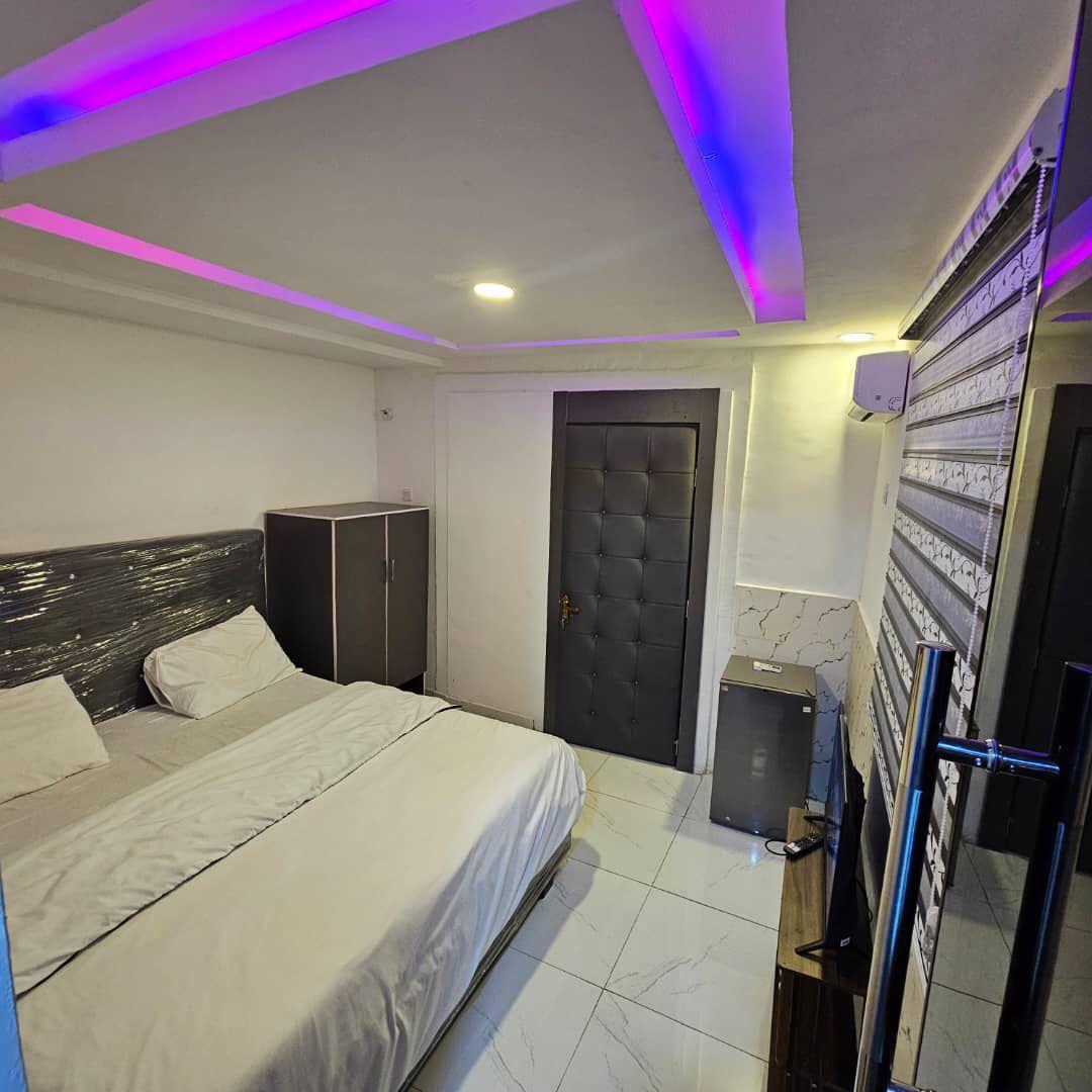 Studio apartment with pool in ikeja photo 13
