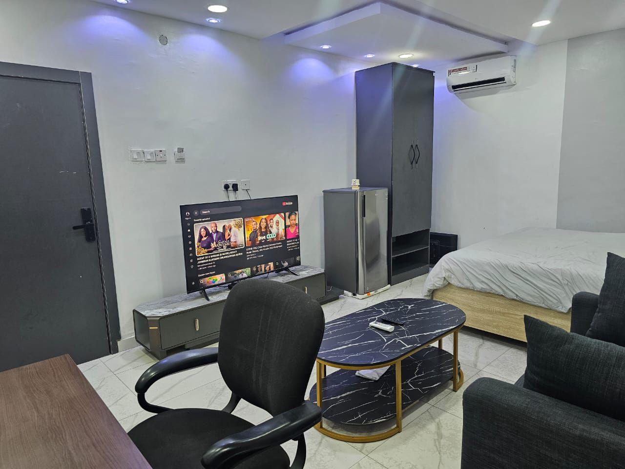 Studio apartment with pool in ikeja photo 6