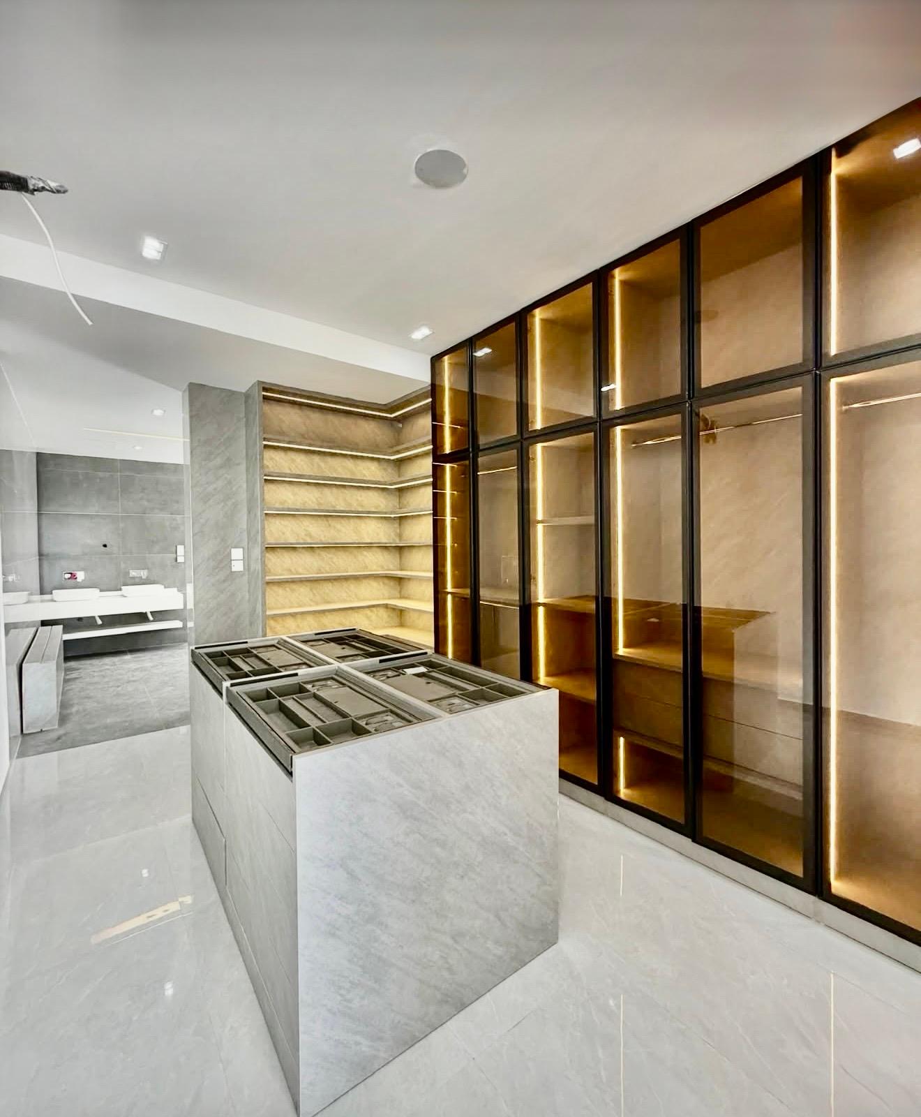 ULTRA-LUXURY 5 BEDROOM DETACHED RESIDENCE WITH ELEVATOR, CINEMA & ROOFTOP TERRACE photo 16