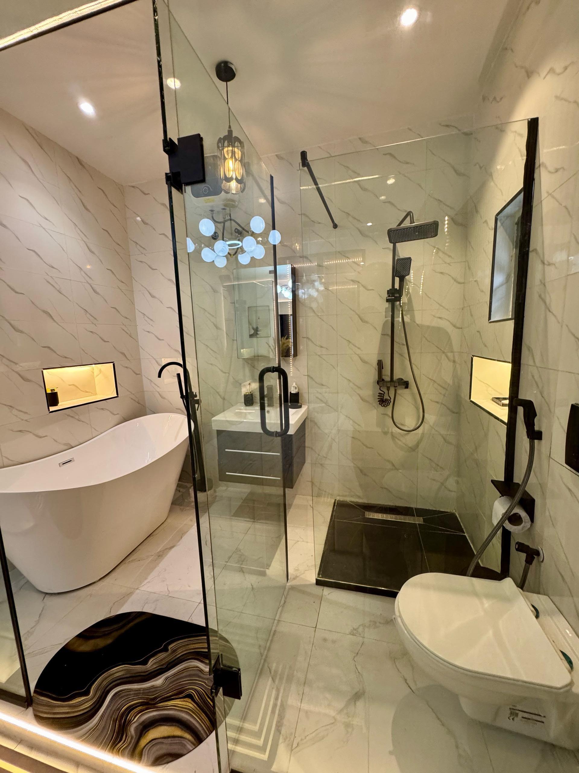 one bedroom apartment
Available from Today
📍Dej Apartments,freedom way lekki phase 1 with bathtub!!! photo 16