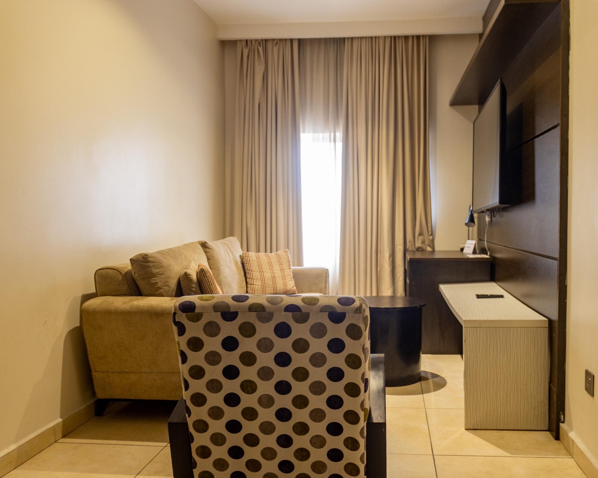Deluxe Suite