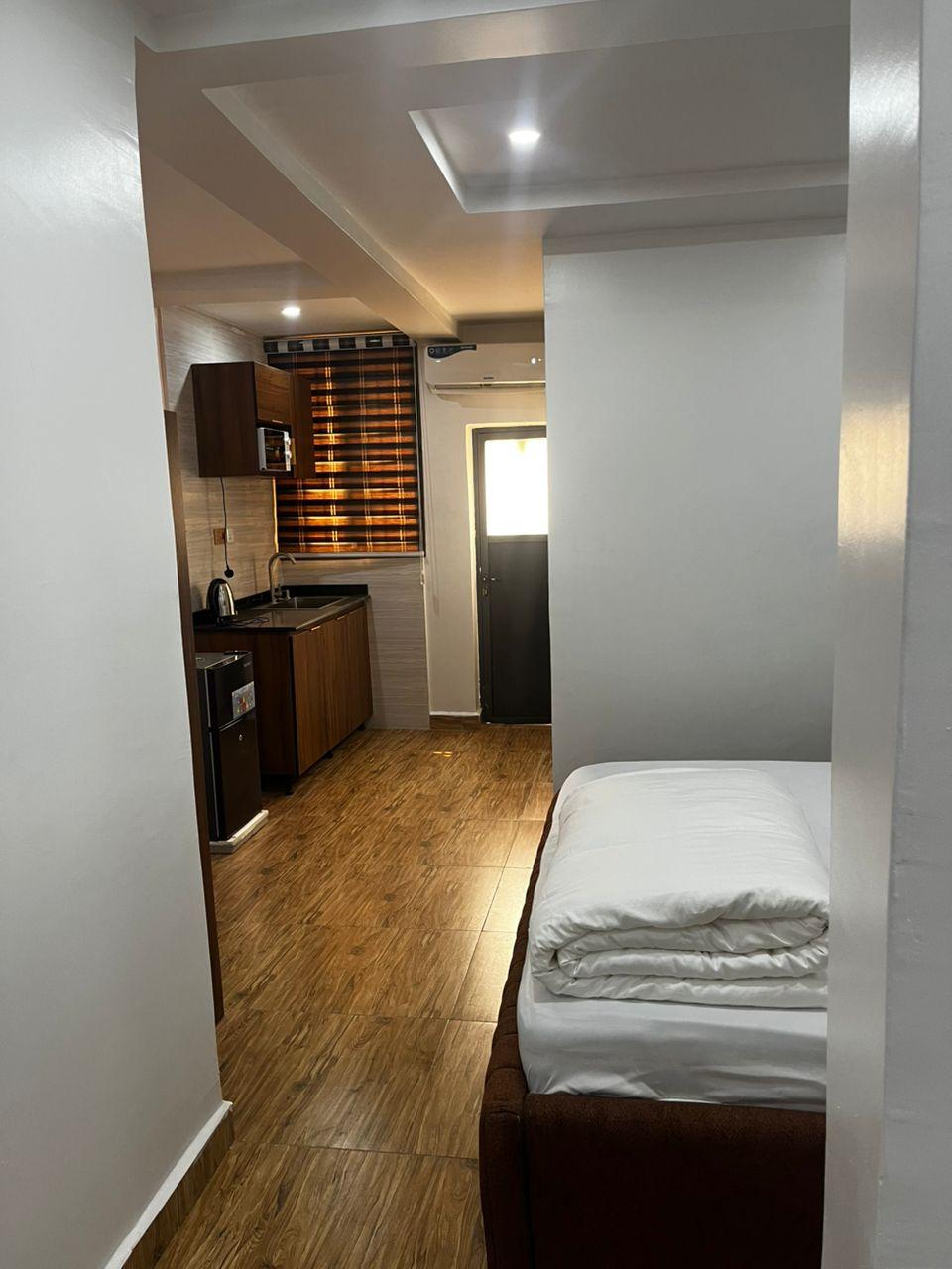 Studio Apartment photo 6