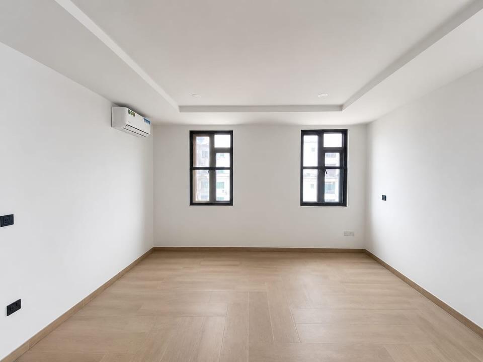 LUXURY 3 BEDROOM PENTHOUSE MAISONETTE WITH BQ photo 4