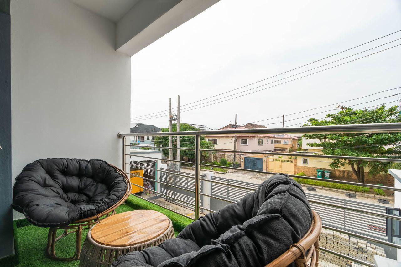 LIGHTGATE UNIT
Beautiful and luxury 2bedroom Apartment photo 16