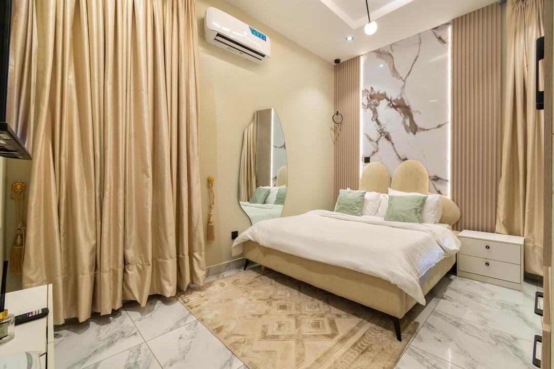 LIGHTGATE UNIT
Beautiful and luxury 2bedroom Apartment photo 14