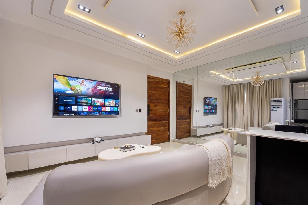CRYSTAL*
1 BEDROOM APARTMENT WITH *PS5,SWIMMING POOL* AND OTHER TOP NOTCH AMENITIES AVAILABLE. photo 2