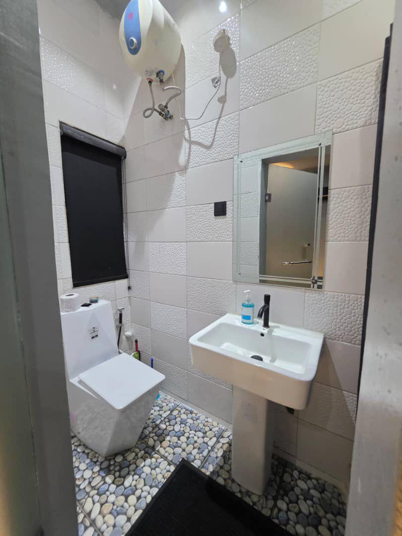 South: one bedroom apartment. photo 3