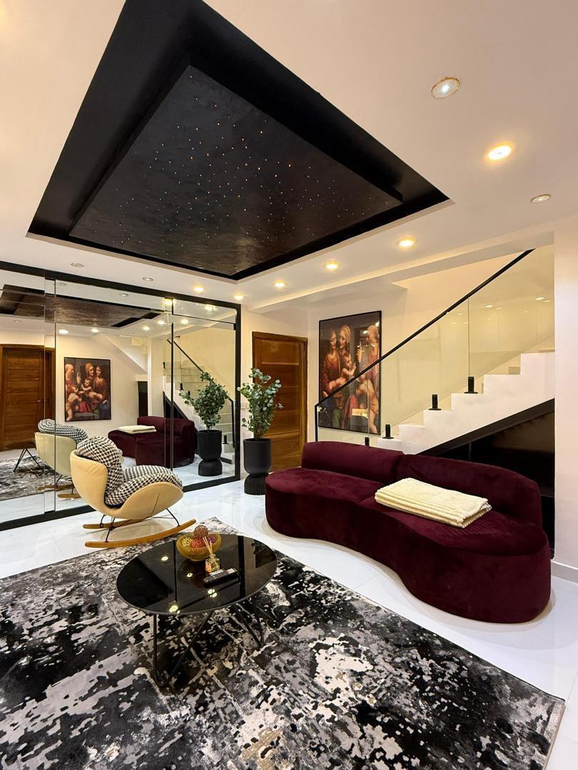 Deluxe 2 Bedroom Terrace Duplex with Pool, and PS5. Tastefully furnished and nestled in a serene environment. photo 9