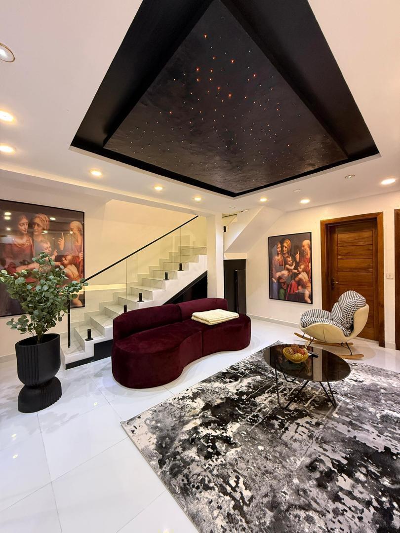 Deluxe 2 Bedroom Terrace Duplex with Pool, and PS5. Tastefully furnished and nestled in a serene environment. photo 6