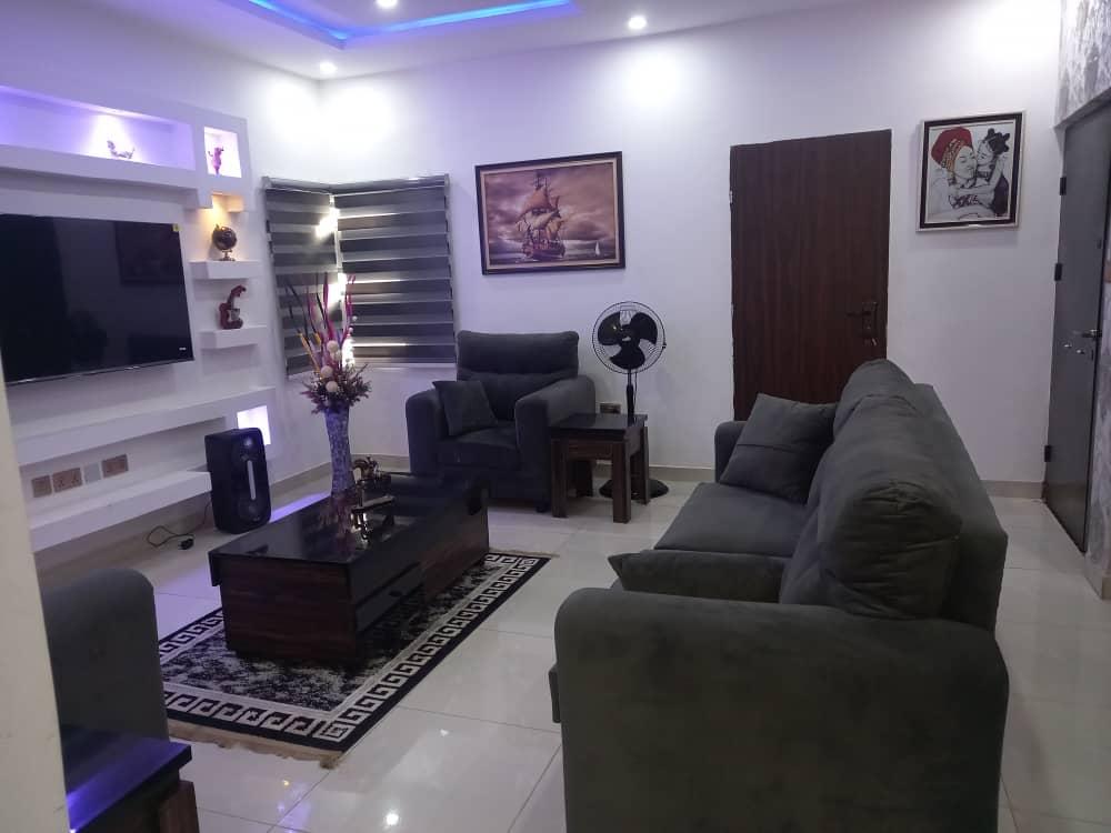 Highfive Apartment photo 9