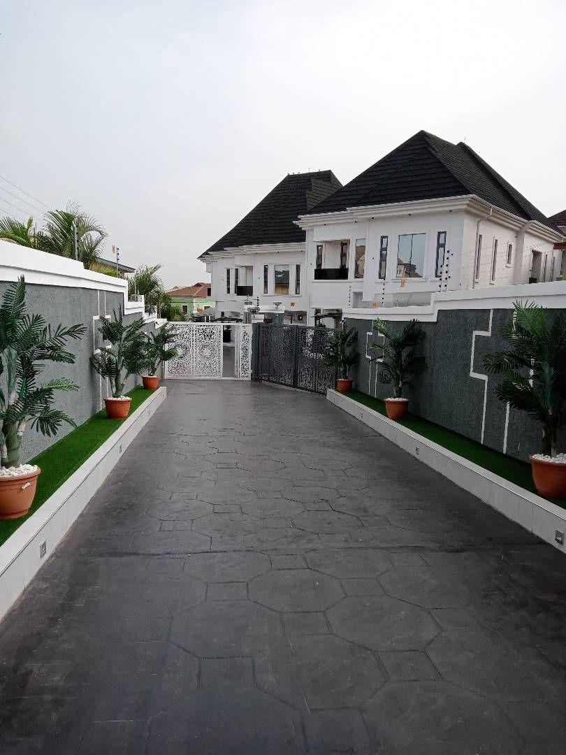 Five (5) Bedroom Self Compound in Omole*
photo 4