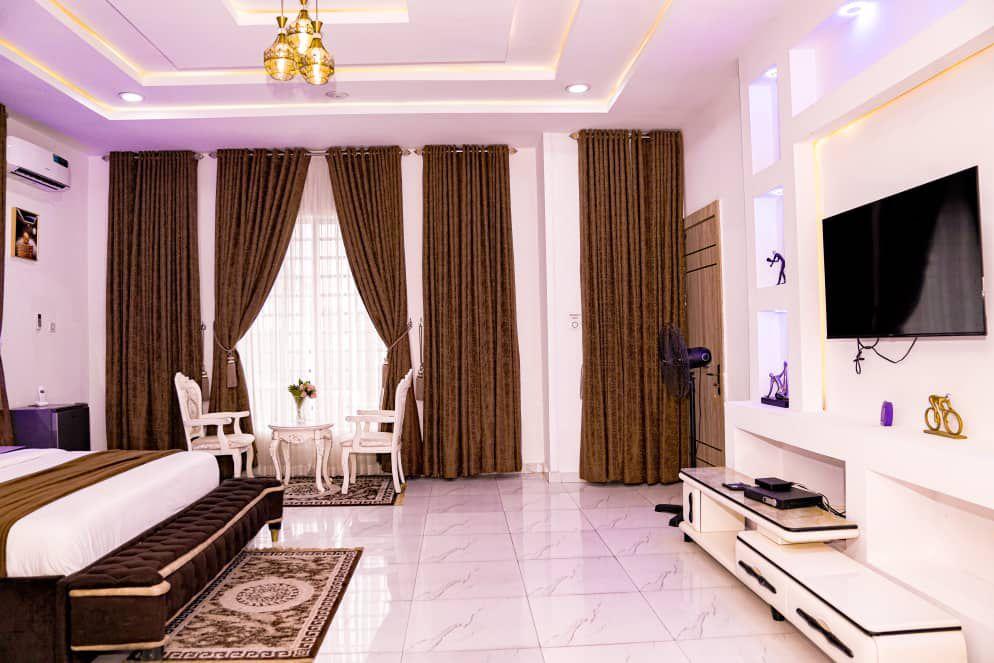 Five (5) Bedroom Self Compound in Omole*
photo 6